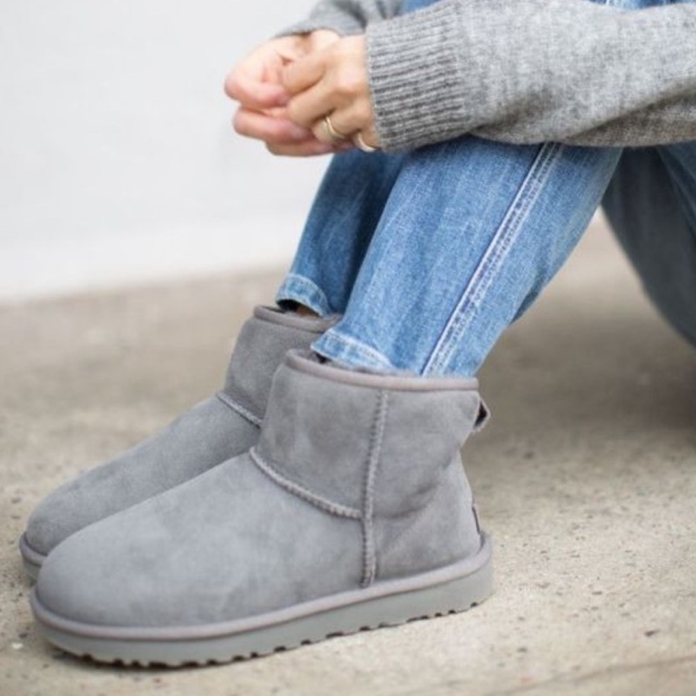 Gray Short Uggs